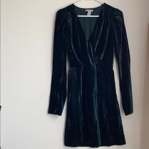 Green velvet H&M dress
